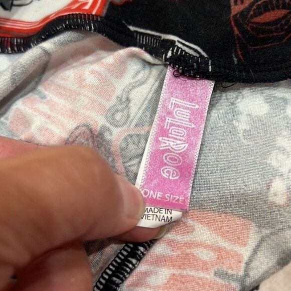 Disney LuLaRoe Villains Evil Queens Leggings One Size - Picture 8 of 12